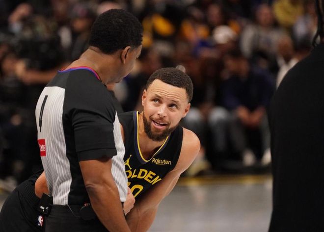 庫里再次拉胯！13投4中！還再次把對面小角色防成喬丹！