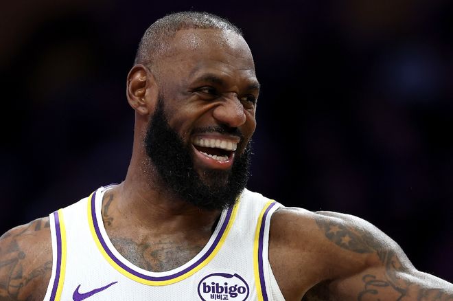 湖人128-121灰熊 球員評價：5人優秀，2人及格，2人低迷