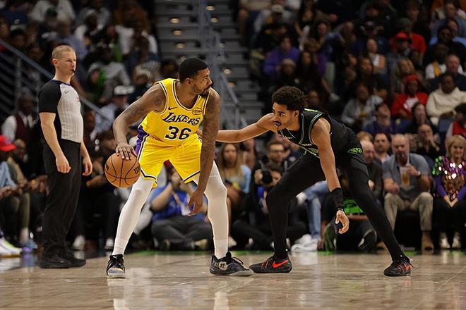 進攻端手感不錯，湖人后場大閘難得起到了決定性的作用？