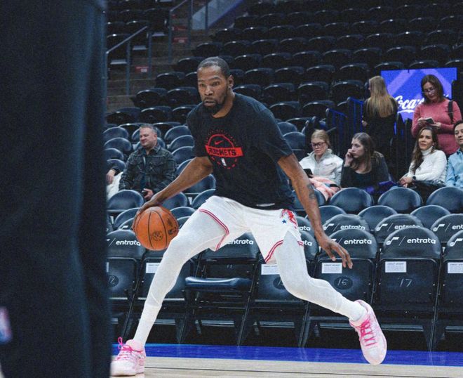 火箭回到主場士氣高漲！杜蘭特全力出擊，威少有望迎得分里程碑