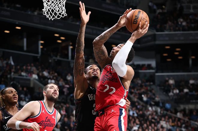 又一次拿下了高分，快船能不能讓他穩定出現在輪換陣容中呢？