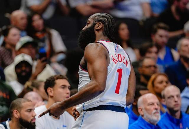 55分7助3板！被哈登打爆了，查尔斯赛后承认错误，并给全联盟打样