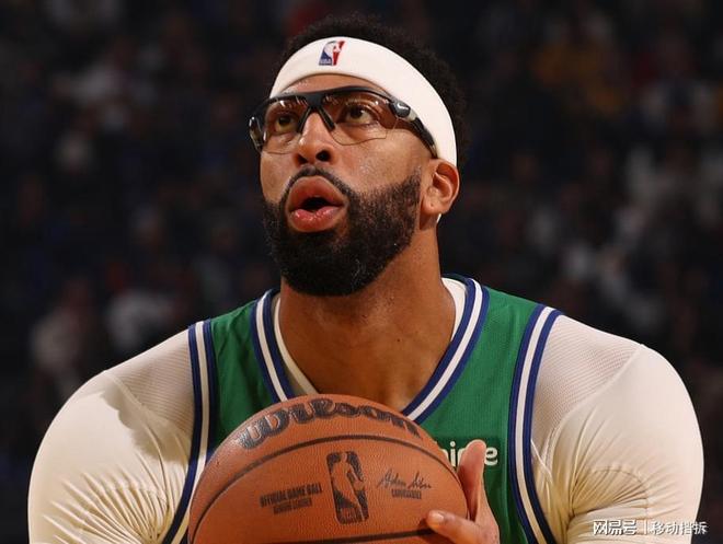 美記：濃眉NBA生涯下一站即將揭曉，目前交易談判桌上僅剩3支球隊