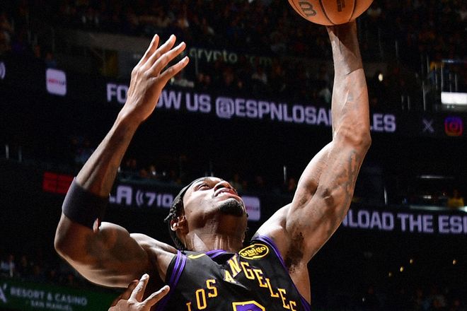 湖人11勝0負，關鍵球真硬啊！雙核合砍65分，詹姆斯真的逆生長？