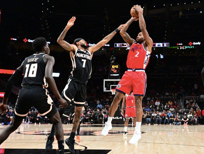 強勢復(fù)蘇！哈登5三分轟27+9！快船罕見23分大勝，萊昂納德低迷