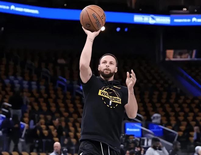 勇士惜败开拓者！库里轰38分，波杰尽力贡献，3首发打成败笔！