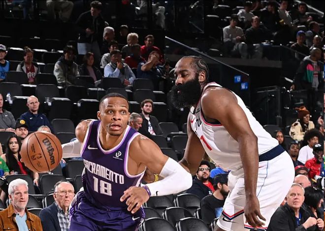 快船豪取5連勝 萊昂納德場均37.8分！12月份取得6場勝利湖人僅5勝