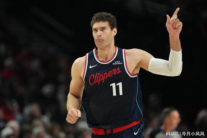 快船消息：大洛展現價值，簽約17+5后衛，小瓊斯強勢復出