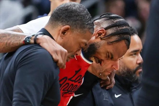 伤病潮来袭！一夜6位球员倒下，球星出勤率跌穿6成，科尔一针见血