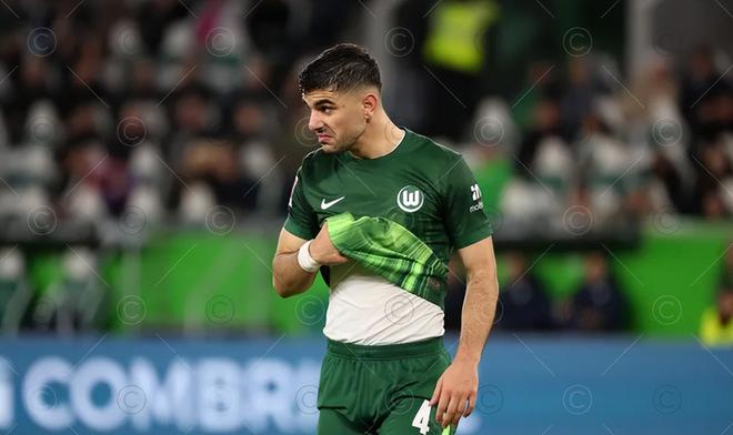 利物浦買新後衛相中“新範德文”？21歲希臘後衛，人高馬大速度快