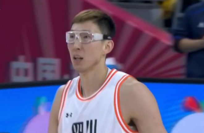 全運男籃：四川爆冷惜敗浙江無緣決賽 周琦19+9胡金秋21分