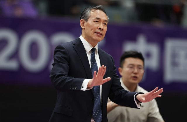 正式確定！CBA爭議外援簽約北京首鋼，許利民出其不意，衝擊冠軍