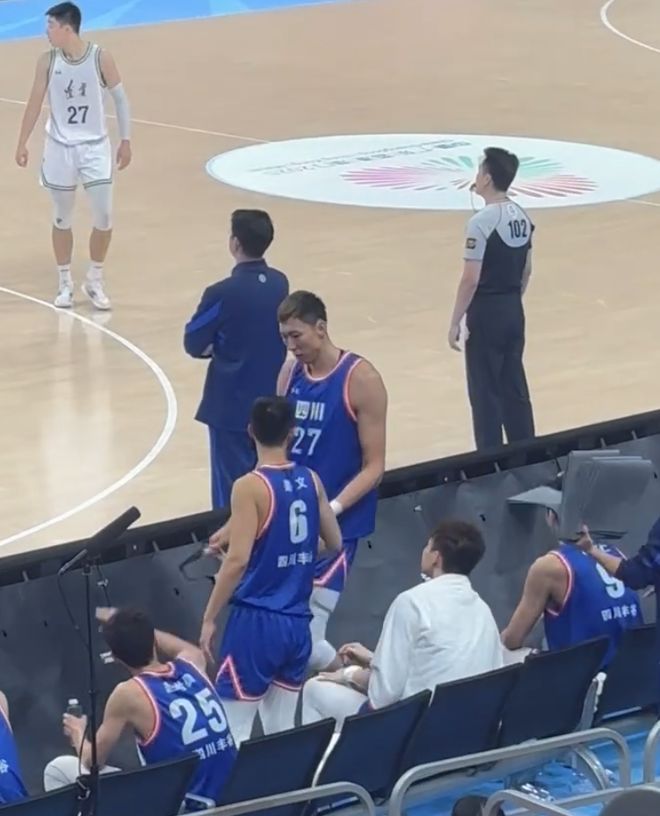 孫銘徽兌現前3諾言！21中6後15中7覺醒 四川耗巨資摘銅符合預期嗎