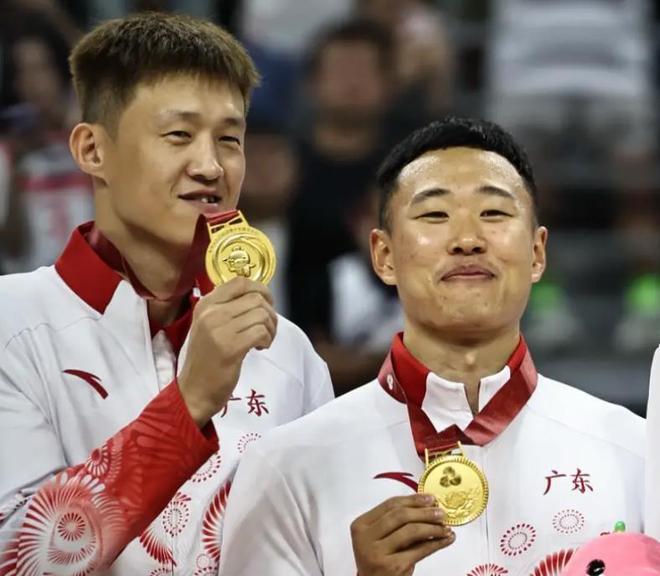 全運會男籃：廣東36分大勝浙江，第3次奪冠；四川勝遼寧獲得銅牌