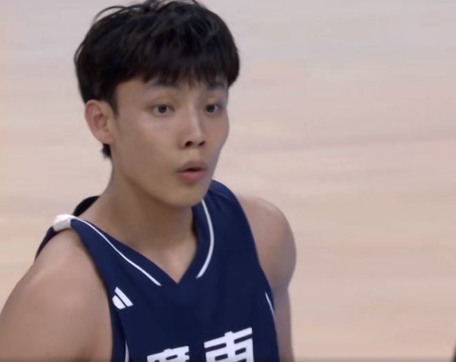 廣東101-65浙江！球員評分：4人滿分，2人良好，1人不合格