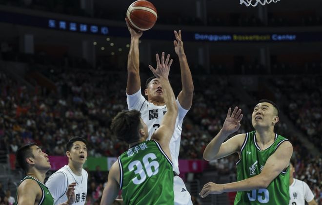 打崩遼寧男籃！廣東男籃完美獲勝，挺進全運會決賽！