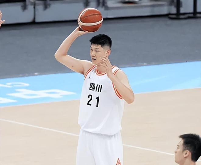 四川大勝遼寧奪第三！廣廈雙核齊爆，趙岩昊回暖，周琦喜憂參半！