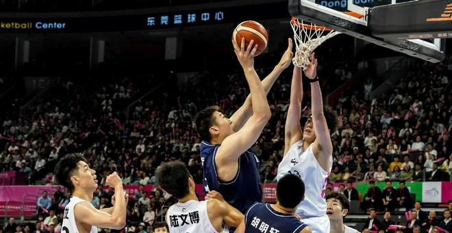 CBA退步最快的球星！投籃14中1，三分10中0，你可是頂級射手啊