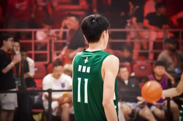 正式確定！CBA後衛新星簽約廣東宏遠，朱芳雨大手筆