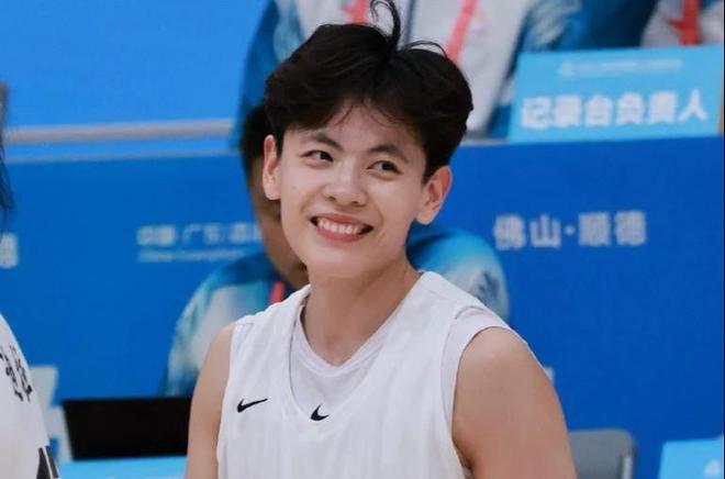 60分狂勝！廣東女籃火力全開，楊舒予首節18分，決賽靜候對手