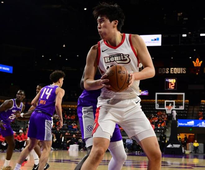 G聯賽首秀的易建聯，首秀的周琦，首秀的楊瀚森，對比之下看差距