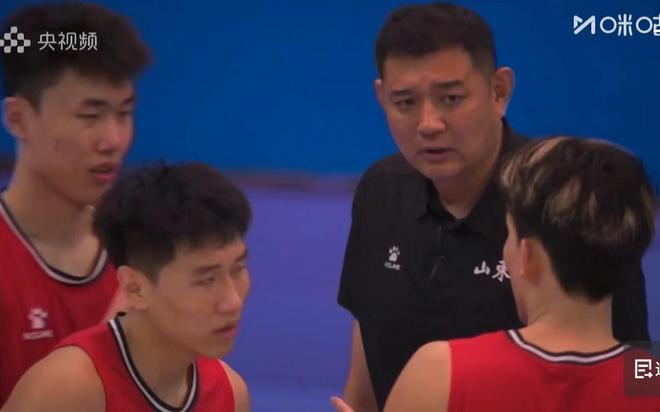 山东U22男篮力克浙江，段昂君21+5+5+5陈家政13+5，曲笑宇19+12！