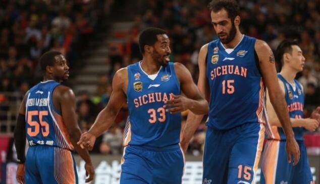 丑闻缠身难翻身！昔日冠军之师再遇准入困境，恐彻底告别CBA