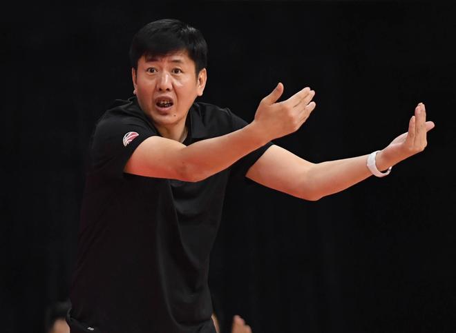 五支球队换帅，CBA新赛季20队主帅一览