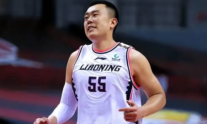 辽篮阵容仍存问题！杨鸣或已降低目标，失去和广东争冠的能力