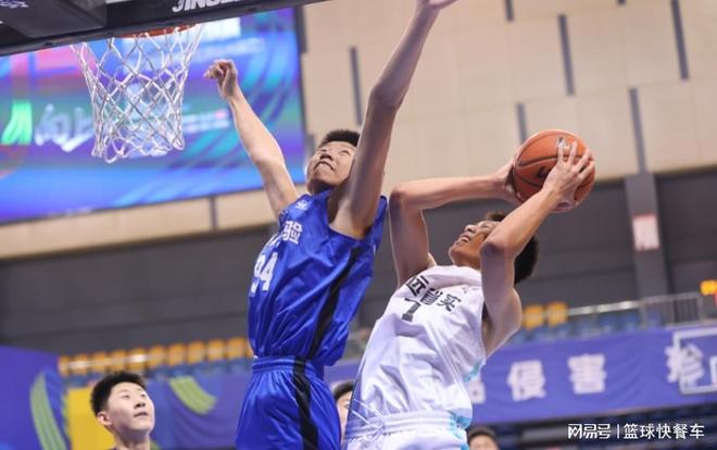 66比112慘敗46分！廣東男籃遭當頭一棒：青年隊被上海打崩潰了？