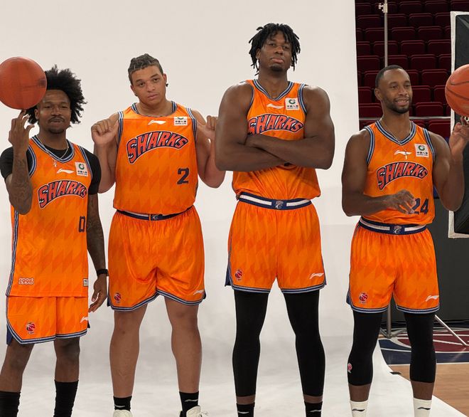 上海拍定妆照！四外合影，弗格太逗，3对双人组合影充满看点！