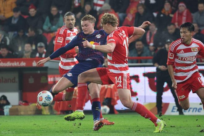 德甲最新積分戰報 萊比錫不敵弱旅 拜仁或提前3輪鎖定半程冠軍