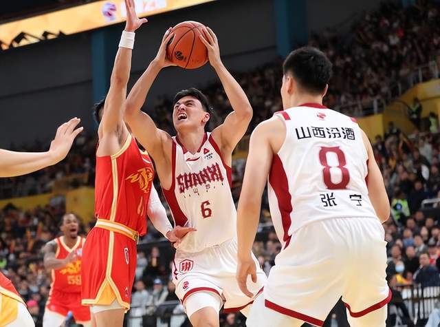 看完CBA揭幕戰廣廈戰勝山西，明白中國男籃為何慘敗給韓國隊了