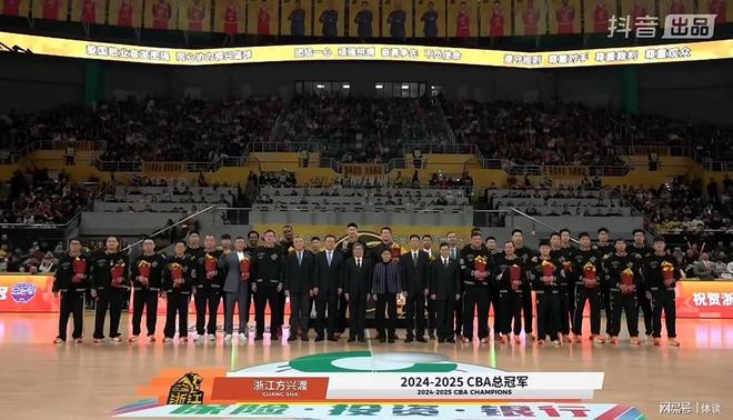 孫銘徽超越“四雙王” 原帥、張寧8投0中 CBA揭幕戰(zhàn)浙江勝山西