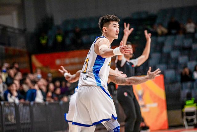 浙江廣廈開門紅！大勝山西男籃，胡金秋13分6籃板，孫銘徽5分助攻