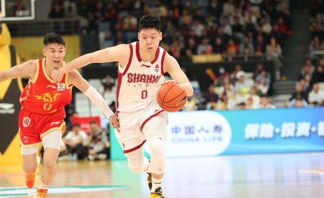 看到葛昭寶一把年紀(jì)了還要打潛力賽，才知道，男籃沖擊奧運(yùn)沒戲了