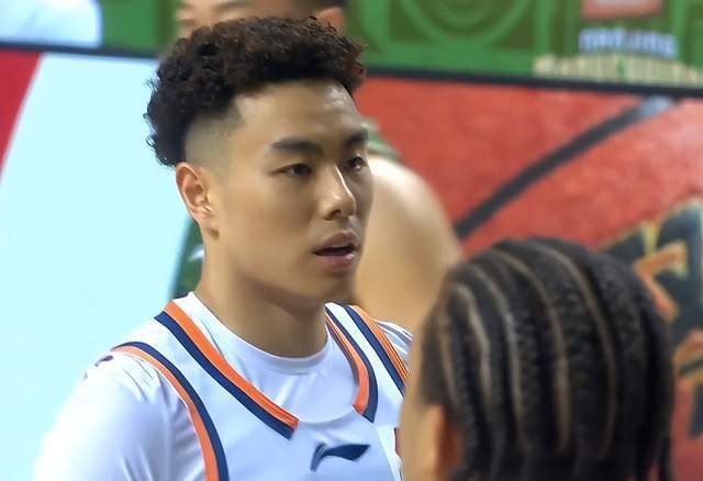 大冷門！三人組轟80分掀翻上海：神將三分10中9，張鎮(zhèn)麟19分