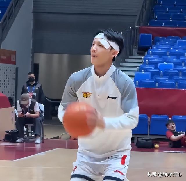 徐杰在列！廣東vs浙江12人名單出爐：薩姆納PK約克領(lǐng)銜外援大戰(zhàn)