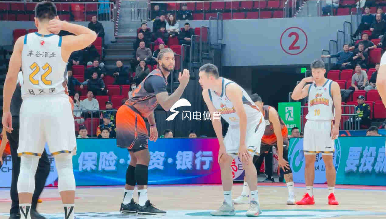 山東高速男籃94-87四川，收獲本賽季CBA常規賽主場首勝