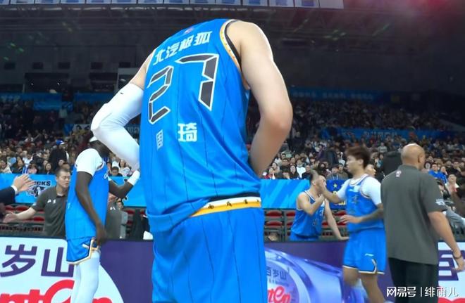 年薪超千萬！廣東最大對手簽下男籃頂級鋒線，CBA正式迎來大結局