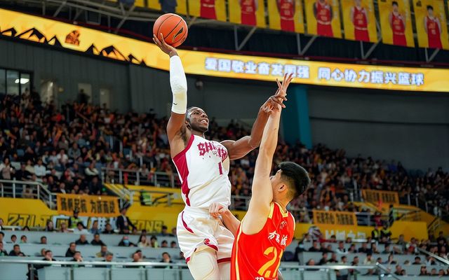 CBA新賽季表現糟糕的四位超級外援！重金簽下，和上賽季判若兩人