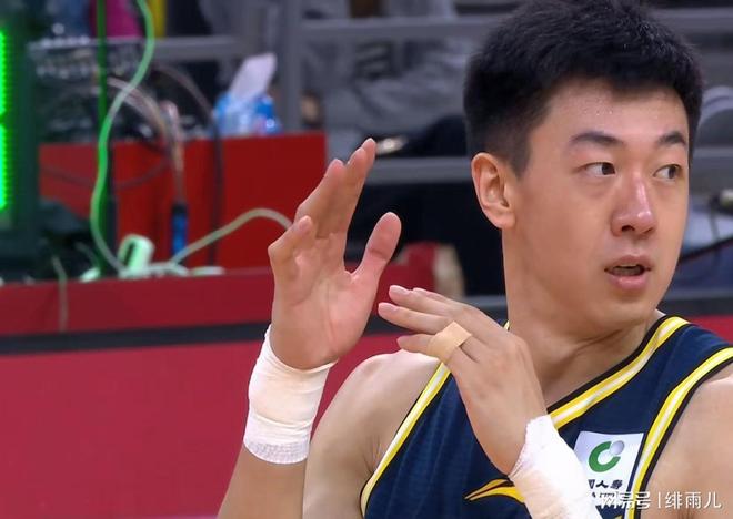 朱芳雨賭對了！廣東內線“新王炸”打出身價，這是杜鋒的爭冠底牌