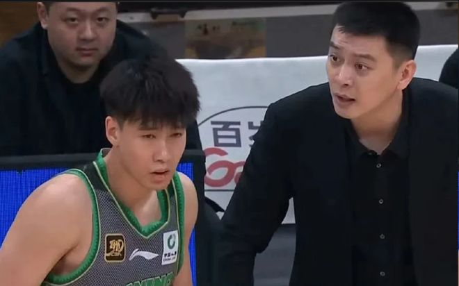 還拿手帝當潛力股培養？23歲小將出場時間全隊墊底，楊鳴該反思了