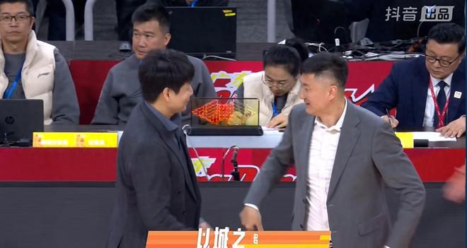 22比0！非國手完勝國家隊首發控衛，請問郭導，你帶誰打日本隊？