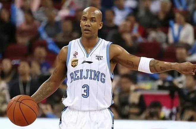 CBA最差外援非他莫屬！場均1分1.5籃板，比很多國內球員都差