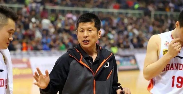 山東男籃潰敗邱彪或下課，最佳新帥不是鞏曉彬，而是這位齊魯教頭