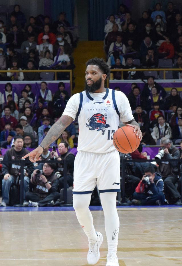 高速男籃87：93輸掉“齊魯德比”，鮑威爾戰舊主空砍21分