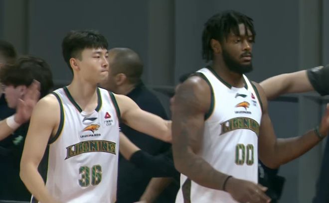 CBA四冠王爆大冷！又誕生一黑馬：攀升第六，最大功臣29分6板6助