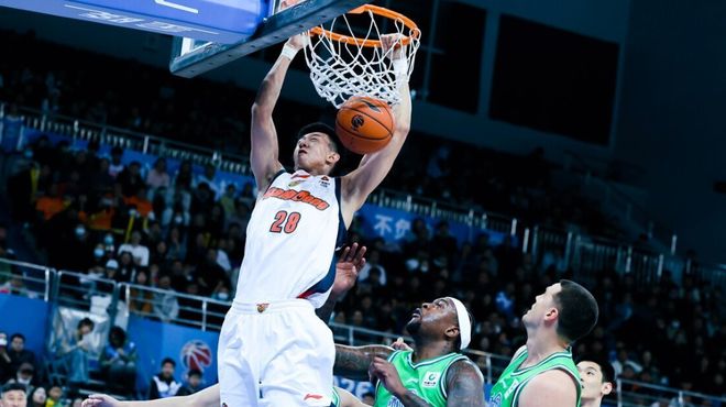 奎因傷情更新！關辛透露無大礙，杜鋒賽後喊話全隊，重點敲打2人