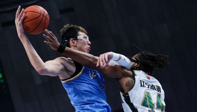 北京首鋼拒絕連敗！全力戰勝廣東宏遠，陳盈駿複出，央視直播